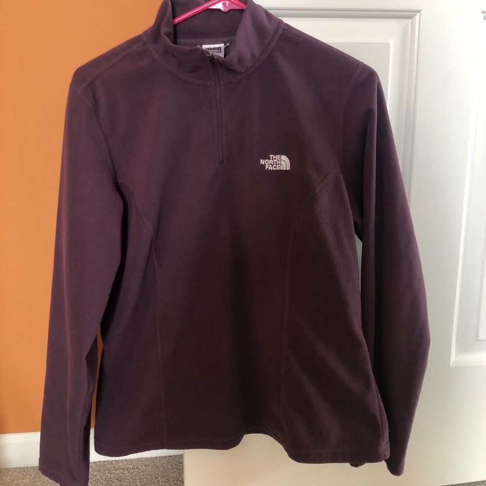 Women’s TKA Glacier ¼ Zip Pullover plum (sz L)